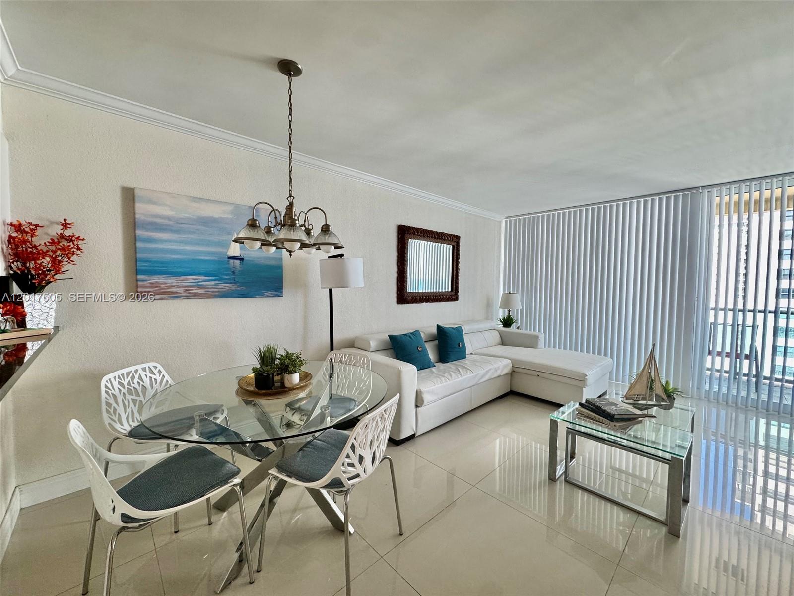 Residential Lease in Hollywood 5