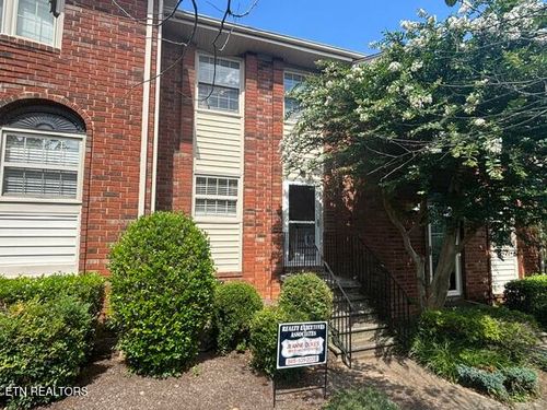 14-6523 Deane Hill Dr, Knoxville, TN, 37919-6008 | Card Image