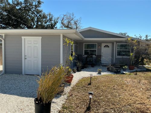 3020 Hawthorne St, Sarasota, FL, 34239-3219 | Card Image