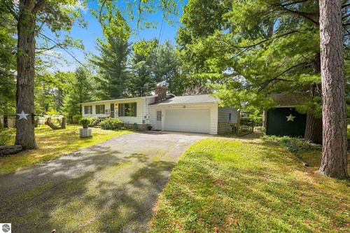 1828 Outer Dr, Interlochen, MI, 49643-9724 | Card Image