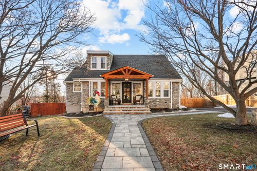 228 Chipper Rd, Waterbury, CT, 06704-1101 | Card Image