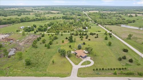 4312 K-68 Hwy, Wellsville, KS, 66092 | Card Image