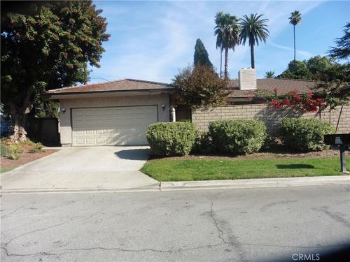 5404 Quince St, Riverside, CA, 92506-3357 | Card Image