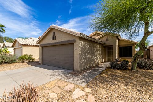 2153 E Crest Ln, Phoenix, AZ, 85024-6532 | Card Image