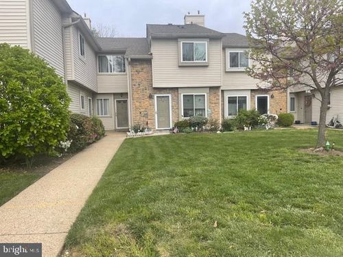 14 Chatham Ct, East Windsor, NJ, 08520-2638 | Card Image