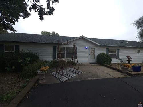29550 Us Highway 75, Netawaka, KS, 66516-9215 | Card Image