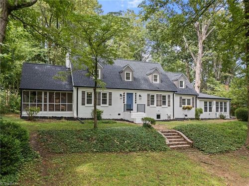 1365 Reynolda Rd, Winston-Salem, NC, 27104-1111 | Card Image