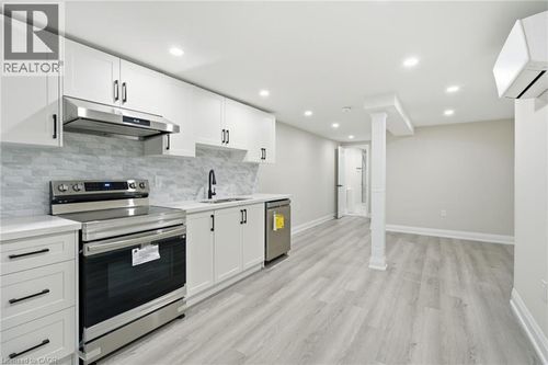 1-489 Cannon St E, Hamilton, ON, L8L2E5 | Card Image