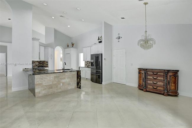 21698 Abington Ct, House other with 5 bedrooms, 3 bathrooms and null parking in Boca Raton FL | Image 14