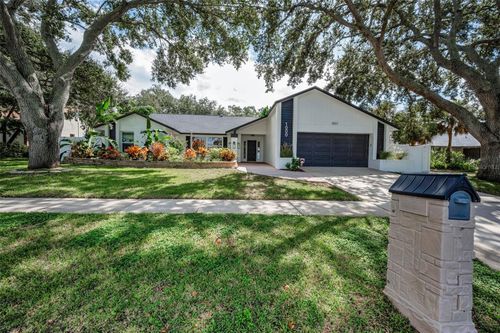 1000 Wexford Leas Blvd, PALM HARBOR, FL, 34683-5939 | Card Image