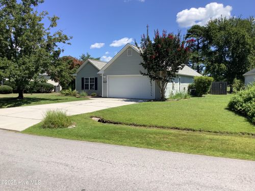 143 N Belvedere Dr, Hampstead, NC, 28443-2426 | Card Image
