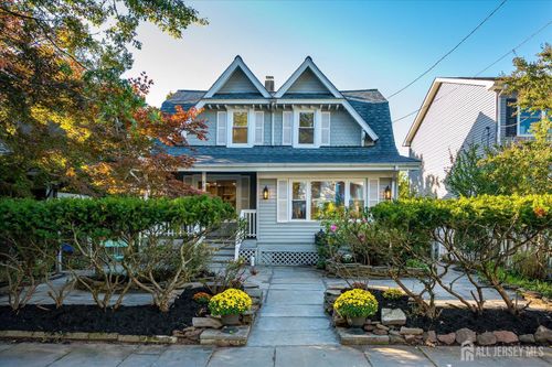 78 Lawrence Ave, Highland Park, NJ, 08904-1834 | Card Image