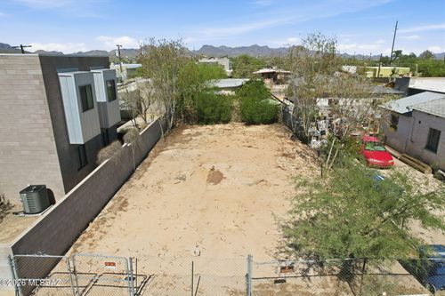 1128 N 13th Ave, Tucson, AZ, 85705-7202 | Card Image