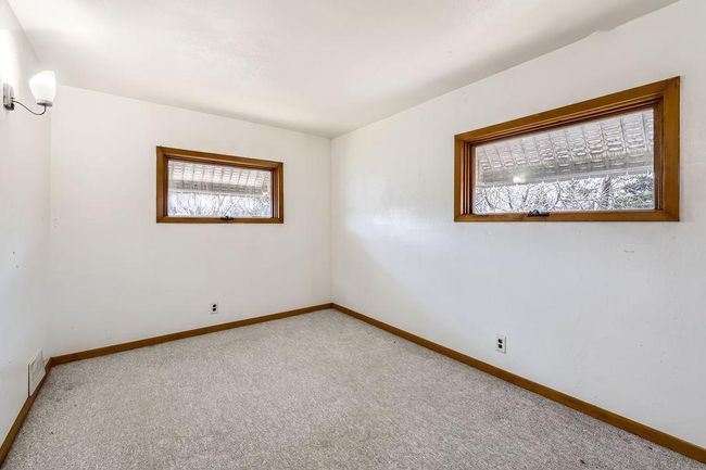 2454 Long Lake Road - MLS Sized - 017 - 22 2nd Floor Bedroom.jpg | Image 14