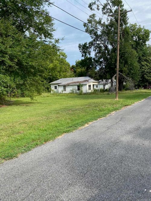 506 N Carolina St, Crossett, AR, 71635-2846 | Card Image