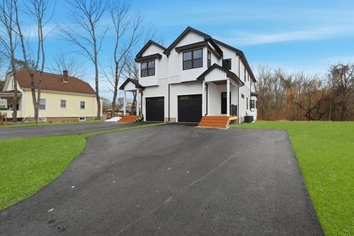 b-138 Fisher St, Attleboro, MA, 02703-4836 | Card Image