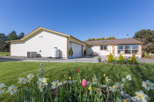 1180 Thornton Dr, Sequim, WA, 98382-9595 | Card Image