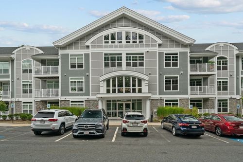 109-635 Old Post Rd, Sharon, MA, 02067-1636 | Card Image