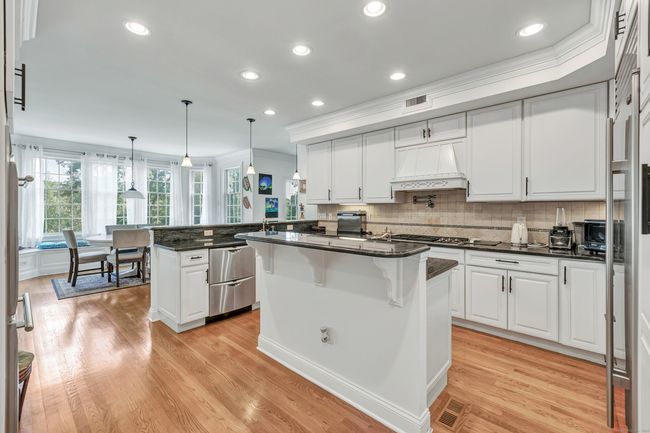 70 Vista View Dr, House other with 5 bedrooms, 4 bathrooms and null parking in Southbury CT | Image 16