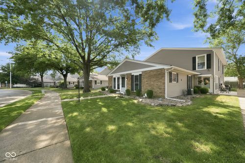 5038 Woodmark Dr, Fort Wayne, IN, 46815-6072 | Card Image