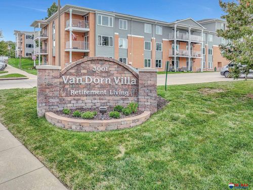 unit-346-3001 S 51st Street Ct, Lincoln, NE, 68506-3483 | Card Image