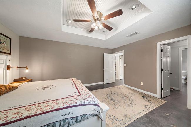 424 Hankamer Loop, House other with 3 bedrooms, 3 bathrooms and 2 parking in Hankamer TX | Image 23