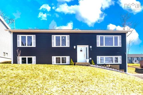 105 Birchview Cres, New Glasgow, NS, B2H5T6 | Card Image