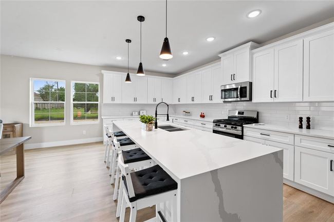 2614 Piemonte Ave, House other with 3 bedrooms, 3 bathrooms and 2 parking in Spring TX | Image 7