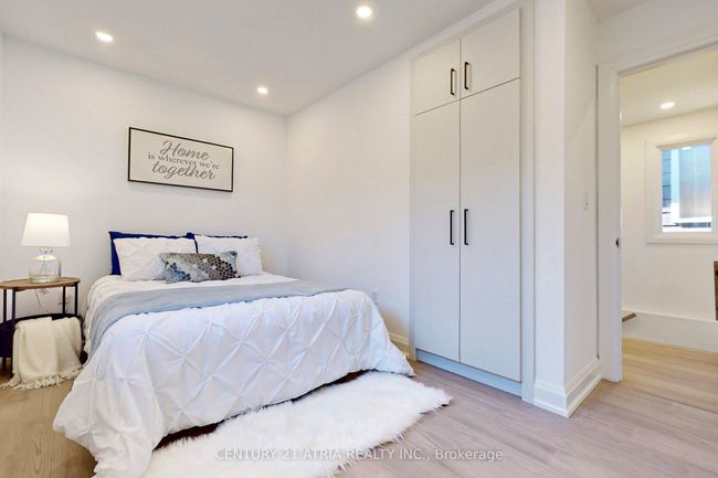42 Coventry Crt, House other with 7 bedrooms, 5 bathrooms and 2 parking in Richmond Hill ON | Image 19