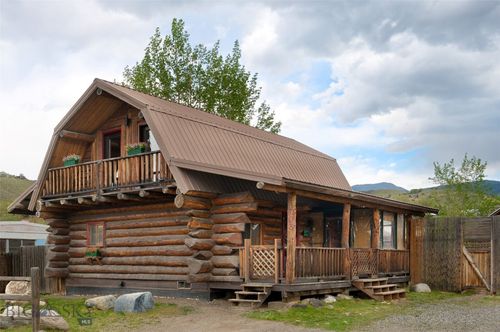 308 3rd St S, Gardiner, MT, 59030-7828 | Card Image