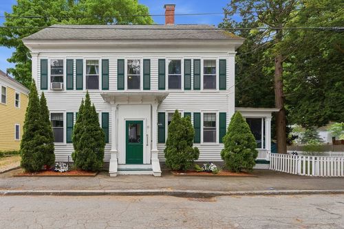 11 Allen St, Newburyport, MA, 01950 | Card Image
