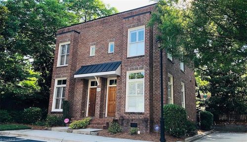 a-624 N Elm St, Greensboro, NC, 27401-2020 | Card Image