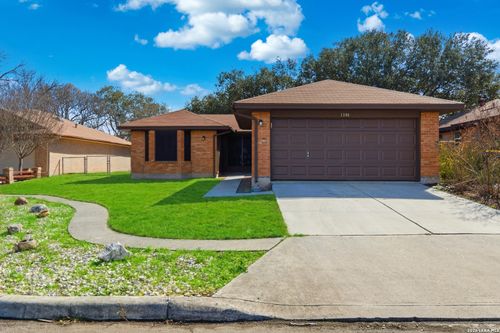 1300 Cyrus Mccormick, Schertz, TX, 78154-2802 | Card Image