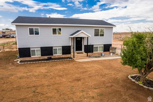 910 N 1930 E, Ballard, UT, 84066-9509 | Card Image