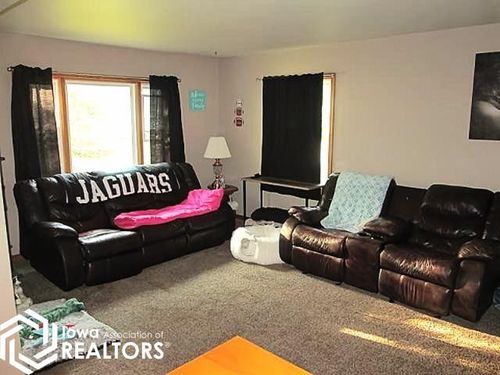 308 S 3rd St, Klemme, IA, 50449-7705 | Card Image