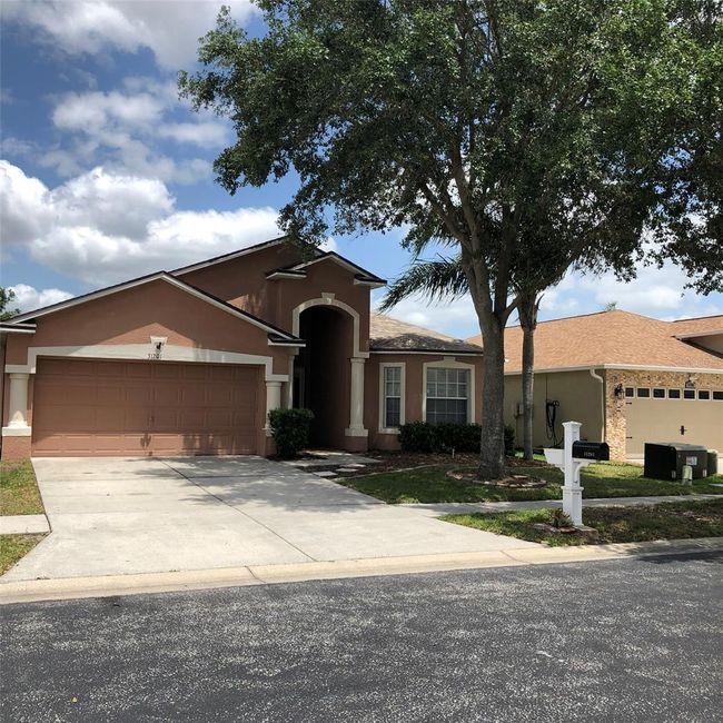 31201 Baclan Dr, House other with 4 bedrooms, 3 bathrooms and null parking in Wesley Chapel FL | Image 1