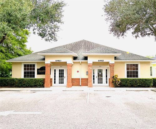 10921 Countryway Blvd, Tampa, FL, 33626-2630 | Card Image