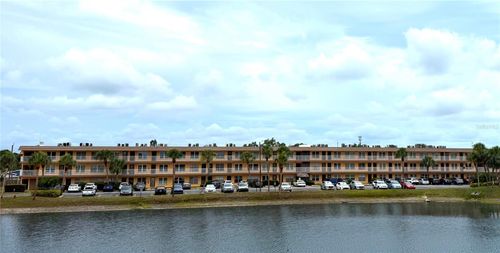 apt-113-6400 46th Ave N, KENNETH CITY, FL, 33709-3135 | Card Image