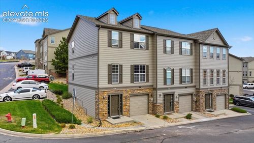 996 Burning Bush Pt, Monument, CO, 80132-8652 | Card Image
