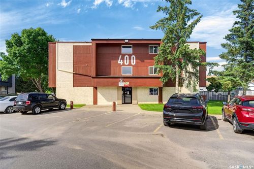 407 - 1580 Olive Diefenbaker Dr, Condo with 2 bedrooms, 1 bathrooms and 1 parking in Prince Albert SK | Card Image