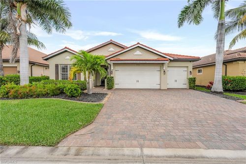 8720 Westwood Oaks Pl, FORT MYERS, FL, 33908-6001 | Card Image