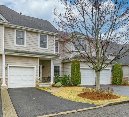 1603 Half Moon Bay Dr, Croton On Hudson, NY, 10520-3120 | Card Image
