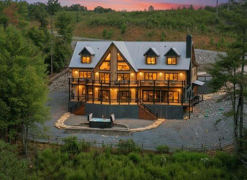 566 Canoe, Ellijay, GA, 30540 | Card Image