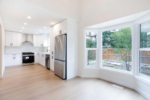 24 Hawkwood Crescent Nw, Calgary, AB, T3G1X5 | Card Image