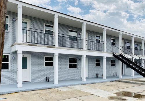 apt-11-1015 Government St, Arabi, LA, 70032-1244 | Card Image