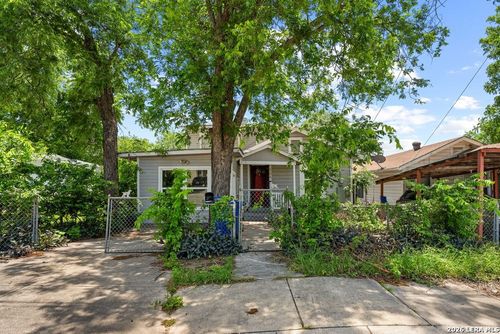 304 Andrews, San Antonio, TX, 78209-6930 | Card Image