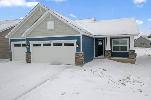 10855 Hemingway Ave S, Cottage Grove, MN, 55016-4307 | Card Image