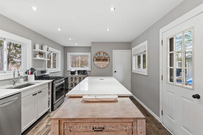 24 Little Bob Dr, House other with 2 bedrooms, 2 bathrooms and 5 parking in Bobcaygeon ON | Image 12
