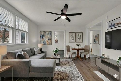 309 E 2nd St, Bonner Springs, KS, 66012-1003 | Card Image