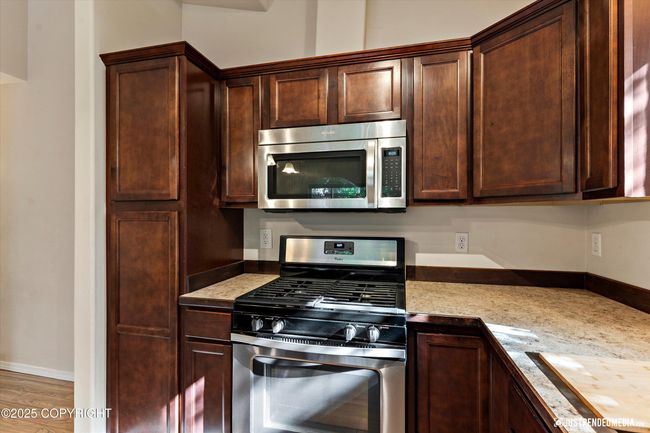 Kitchen | Image 10
